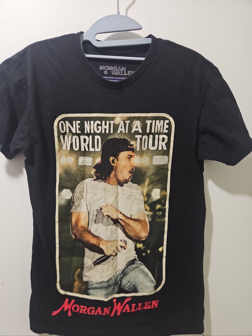 Morgan Wallen Tour Shirt Small One Night At A Time World Tour Concert Merch